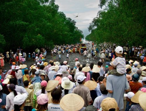 Lễ hội Nghinh Ông (cúng biển) Mỹ Long, Cầu Ngang, Trà Vinh 2019 Lễ hội Nghinh Ông (cúng biển) Mỹ Long, Cầu Ngang, Trà Vinh 2019