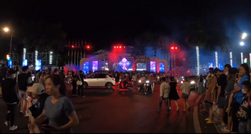 Trình diễn ánh sáng trong Đêm Trắng Ban Mê - Ban Mê OverNight