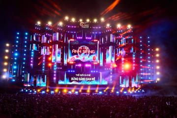 LỄ HỘI ÁNH SÁNG và LỄ HỘI ĐƯỜNG PHỐ tại TP. BUÔN MA THUỘT và TP. QUY NHƠN